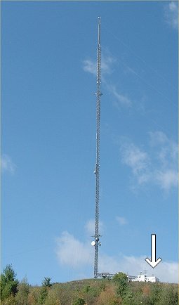 The VE3KSR site located at the CKCO-TV trasmitter site on Baden Hill